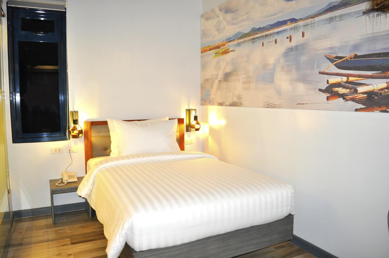 Gq Plaza Hotel Kalibo Kültér fotó