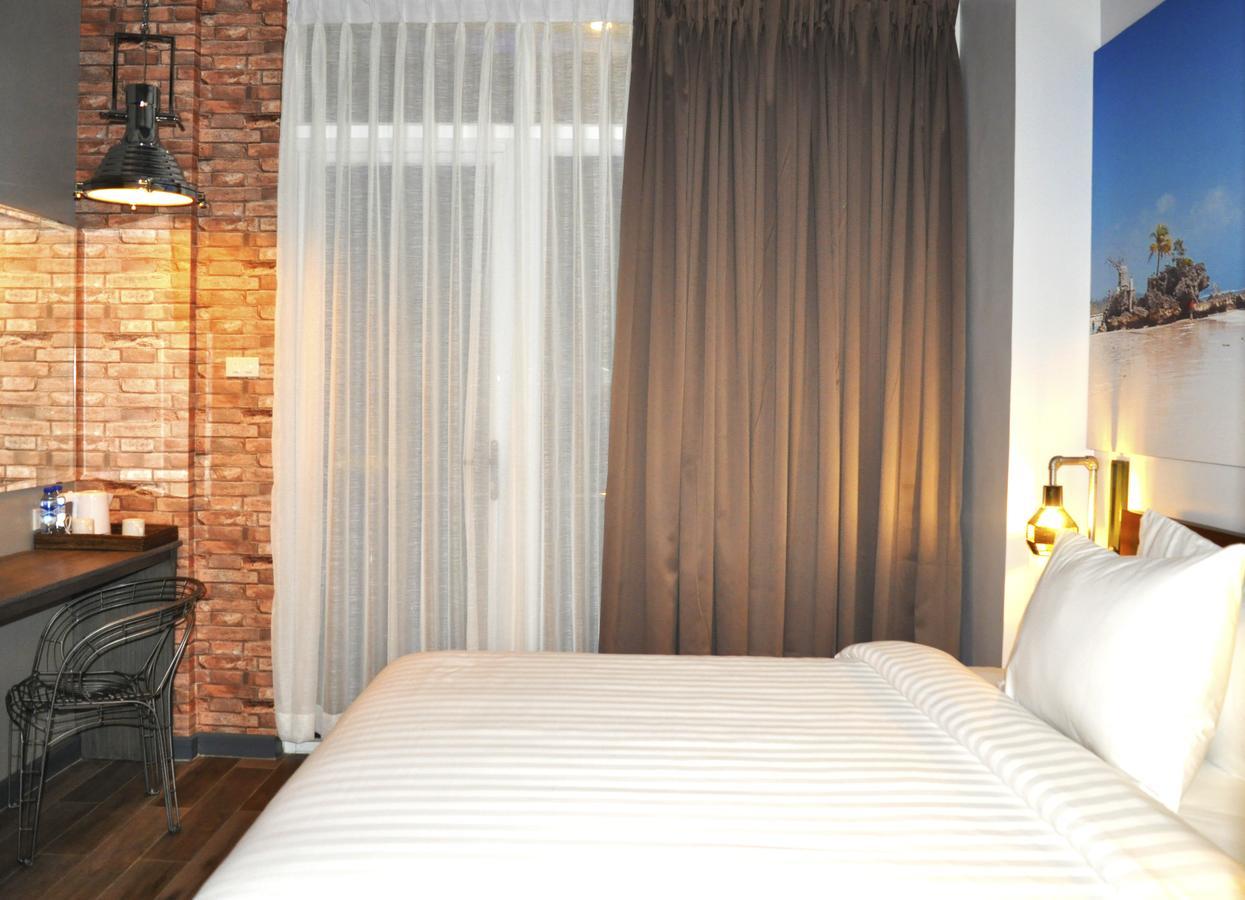 Gq Plaza Hotel Kalibo Kültér fotó